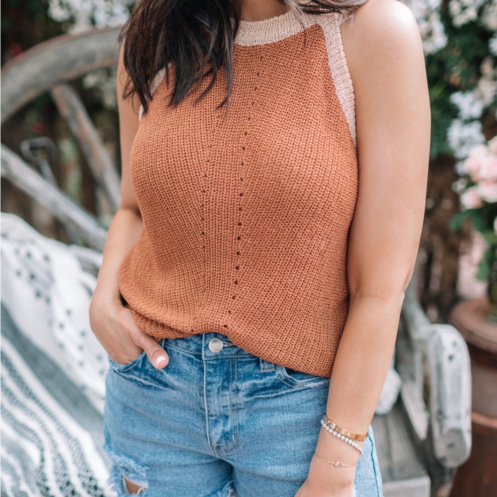 Elegant Knit Tank Top - Tan and Cream